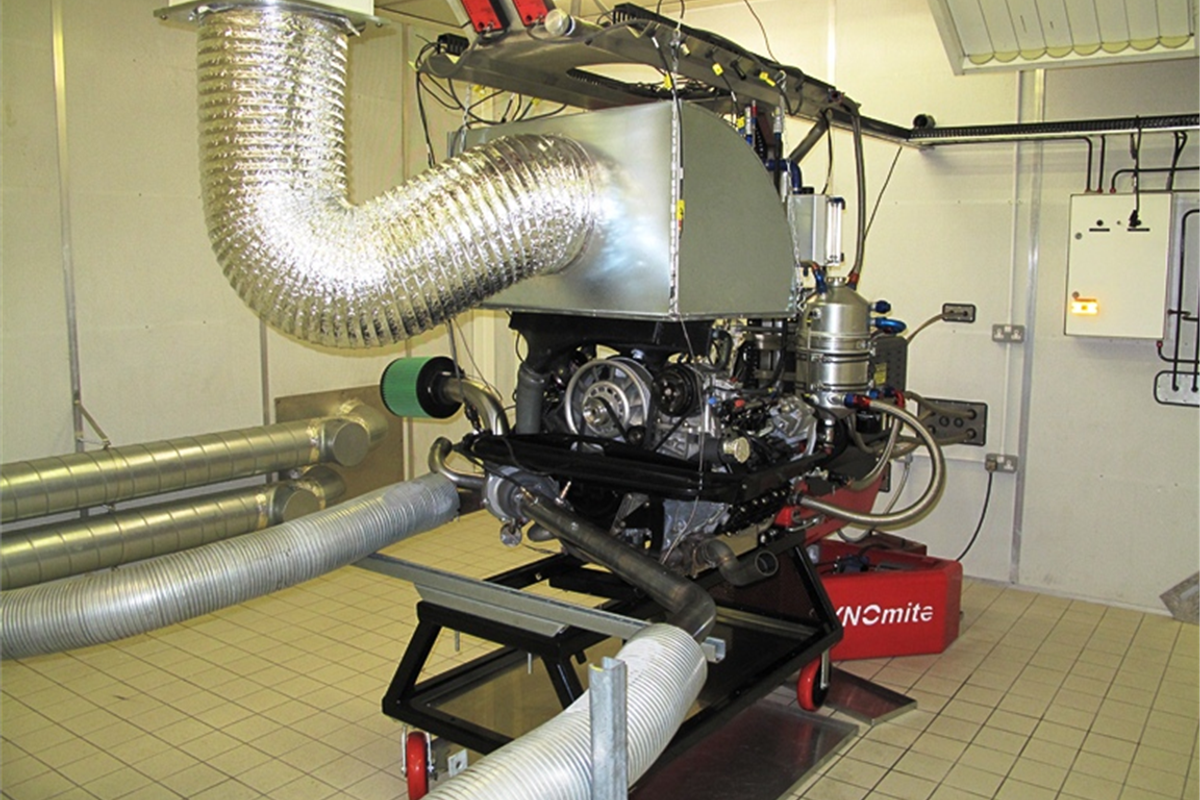 gallery/1/images/ce333c43-ad4c-4cb0-960f-20e5aa3bc5ff/dyno-965-turbo.jpg